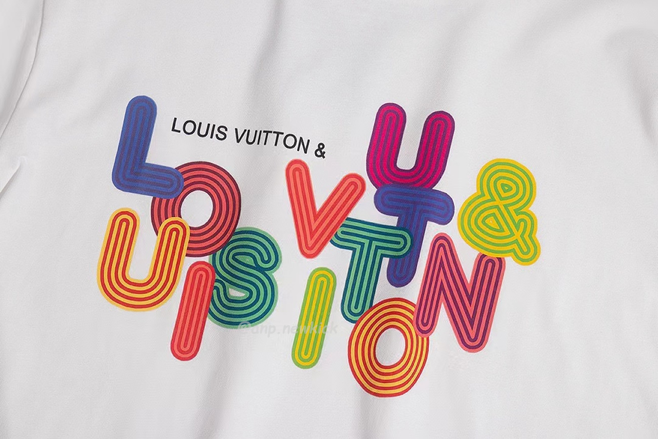 Louis Vuitton Colorful Letter Printed Short Sleeves T Shirt (6) - newkick.app